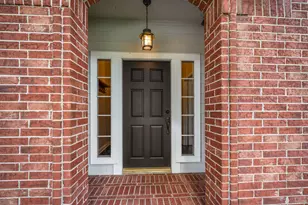 5802 Sawyer Bend Ln, Spring, TX 77379 - Photo 3