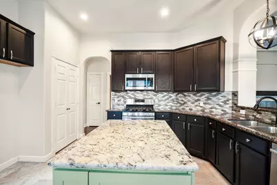 5802 Sawyer Bend Lane, Spring, TX 77379 - Photo 11