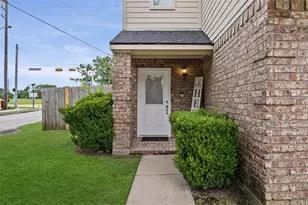 13703 Paxton Dr, Houston, TX 77014 - Photo 3