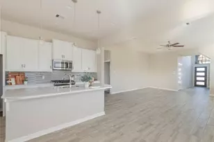 7011 Winterberry Gln Ln, Katy, TX 77493 - Photo 5