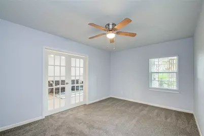 4522 Willowbend Boulevard, Houston, TX 77035 - Photo 9