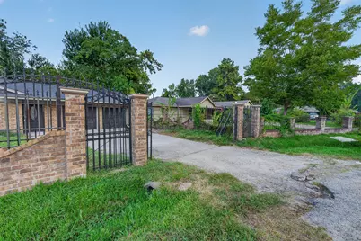 14206 Kittydale Drive, Humble, TX 77396 - Photo 3
