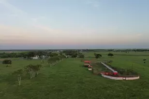 379 Co Rd 456, El Campo, TX 77437 - Photo 1