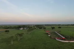 379 Co Rd 456, El Campo, TX 77437 - Photo 7