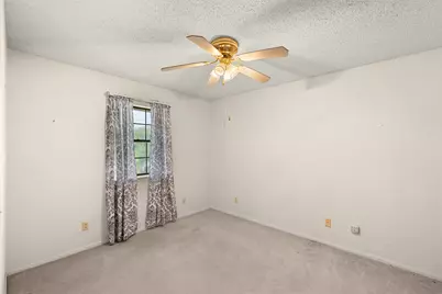 308 Hospital Drive, Buffalo, TX 75831 - Photo 15