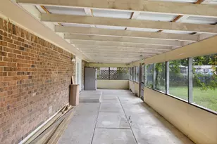 308 Hospital Dr, Buffalo, TX 75831 - Photo 19