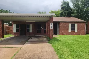 5707 Groveton St, Houston, TX 77033 - Photo 1