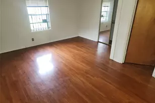 5707 Groveton St, Houston, TX 77033 - Photo 17