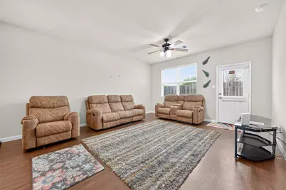 5219 Daintree River Court, Katy, TX 77449 - Photo 11