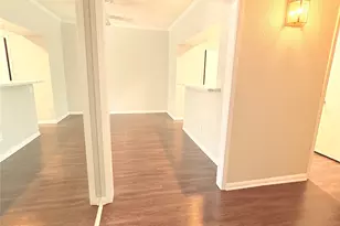 2475 Underwood St, Houston, TX 77030 - Photo 5