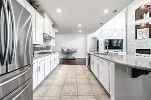 2326 Ashley Falls Ln, League City, TX 77573 - Photo 13