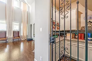 16622 Emmaus Ln, Cypress, TX 77433 - Photo 9