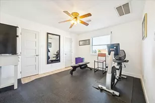 107 Bamaku Bend, Tiki Island, TX 77554 - Photo 23
