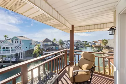 107 Bamaku Bend, Tiki Island, TX 77554 - Photo 31