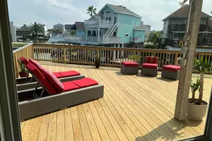 107 Bamaku Bend, Galveston, TX 77554 - Photo 15