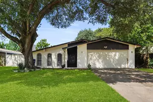 7326 El Cresta, Houston, TX 77083 - Photo 1
