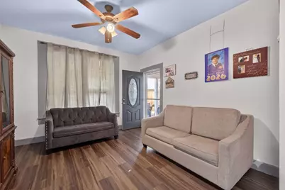 4409 Avenue K, Galveston, TX 77550 - Photo 5