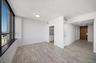 5150 Hidalgo St, Houston, TX 77056 - Photo 1