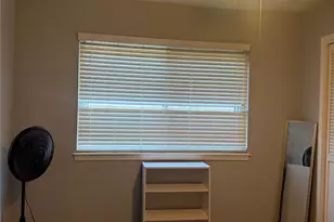 17219 W Sugar Meadow Dr, Houston, TX 77090 - Photo 9