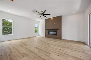 1032 W 17th St, Houston, TX 77008 - Photo 15