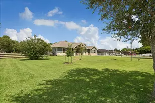 4726 Smith Rd, Alvin, TX 77511 - Photo 25
