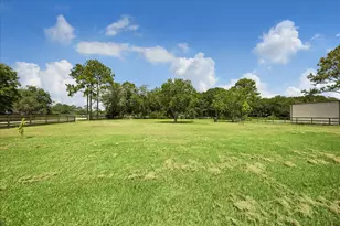 4726 Smith Rd, Alvin, TX 77511 - Photo 21