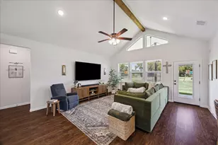 4726 Smith Rd, Alvin, TX 77511 - Photo 5