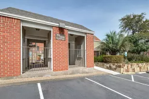 7610 Cameron Rd, Austin, TX 78752 - Photo 25