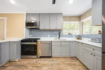 478 Brandon Road, Conroe, TX 77302 - Photo 13