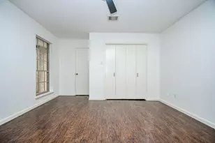 7822 Albin Ln, Houston, TX 77071 - Photo 17