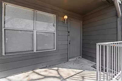 7200 Clarewood Drive #1805, Houston, TX 77036 - Photo 3