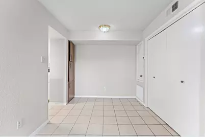 7200 Clarewood Drive #1805, Houston, TX 77036 - Photo 7