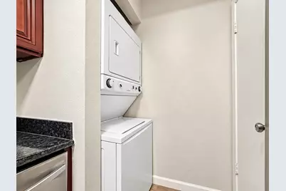 9707 Richmond Avenue #11, Houston, TX 77042 - Photo 17