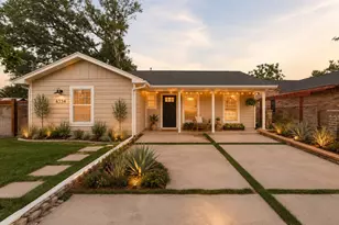 1911 Thonig Rd, Houston, TX 77055 - Photo 1