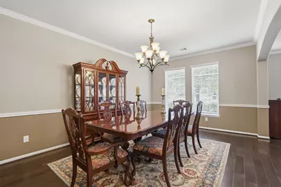 10458 Waterstone Estates Court, Tomball, TX 77375 - Photo 9