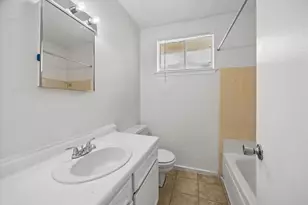 12639 Chiswick Rd, Houston, TX 77047 - Photo 11