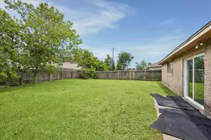 12639 Chiswick Rd, Houston, TX 77047 - Photo 17