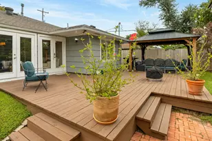 1115 Woodhill Rd, Houston, TX 77008 - Photo 1