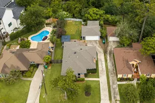 1115 Woodhill Rd, Houston, TX 77008 - Photo 23