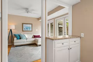 1115 Woodhill Rd, Houston, TX 77008 - Photo 9