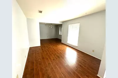 18 Brookflower Road, The Woodlands, TX 77380 - Photo 3