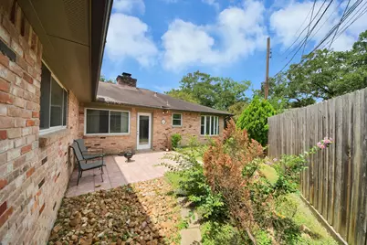 5954 Beaudry Drive, Houston, TX 77035 - Photo 35