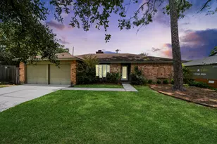 5954 Beaudry Dr, Houston, TX 77035 - Photo 3