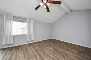 5954 Beaudry Dr, Houston, TX 77035 - Photo 11