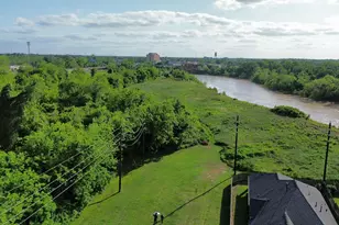 10 Eden Hollow Ln, Richmond, TX 77406 - Photo 1