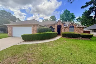 1719 Cantrell Blvd, Conroe, TX 77301 - Photo 3