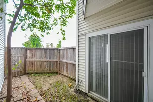 9809 Richmond Ave, Houston, TX 77042 - Photo 17