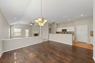 1014 Cavern Brook Ln, Fresno, TX 77545 - Photo 9