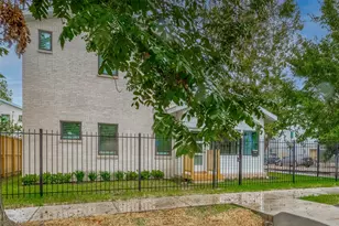 2702 Delano St, Houston, TX 77004 - Photo 1