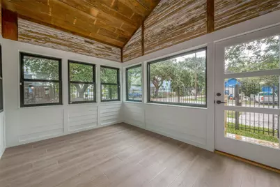 2702 Delano Street, Houston, TX 77004 - Photo 41